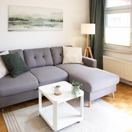 2 Zimmer, Bett Und Schlafsofa, Balkon, Waschmaschine L Leipzig Eksteriør bilde
